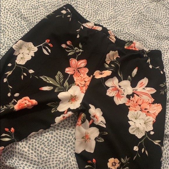 Floral comfy pants - Picture 2 of 3
